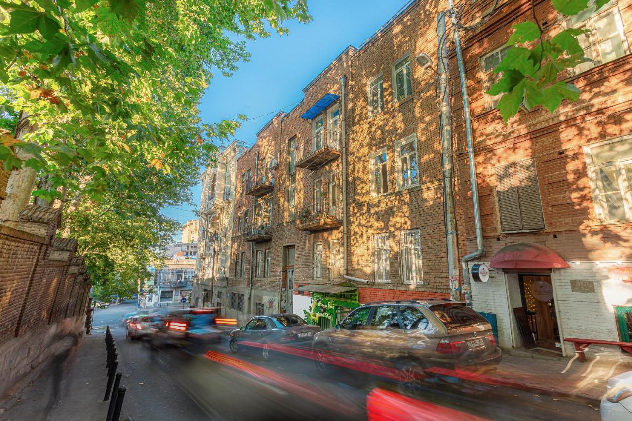 Old Tbilisi, In Front Of Wine Factory شقة